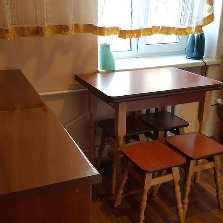 קייב Apartment Gospitalna Street 2 מראה חיצוני תמונה